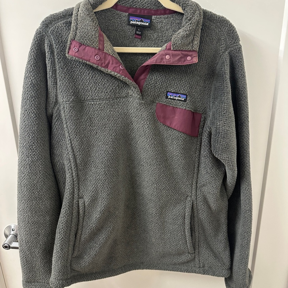 Patagonia Women's Gray and Burgundy Cowl Sweater